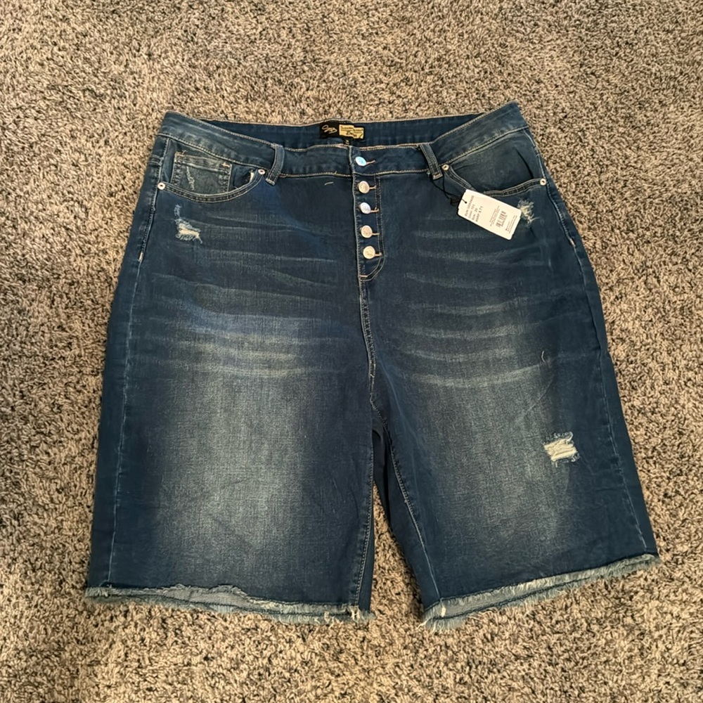 Women’s Jean shorts